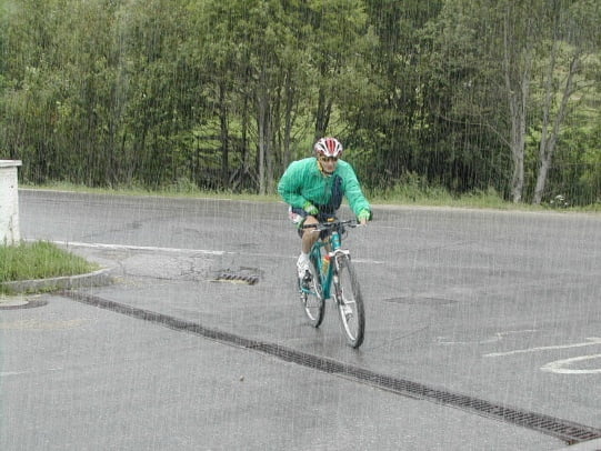 lago percorso in bicicletta dobbiaco lienz