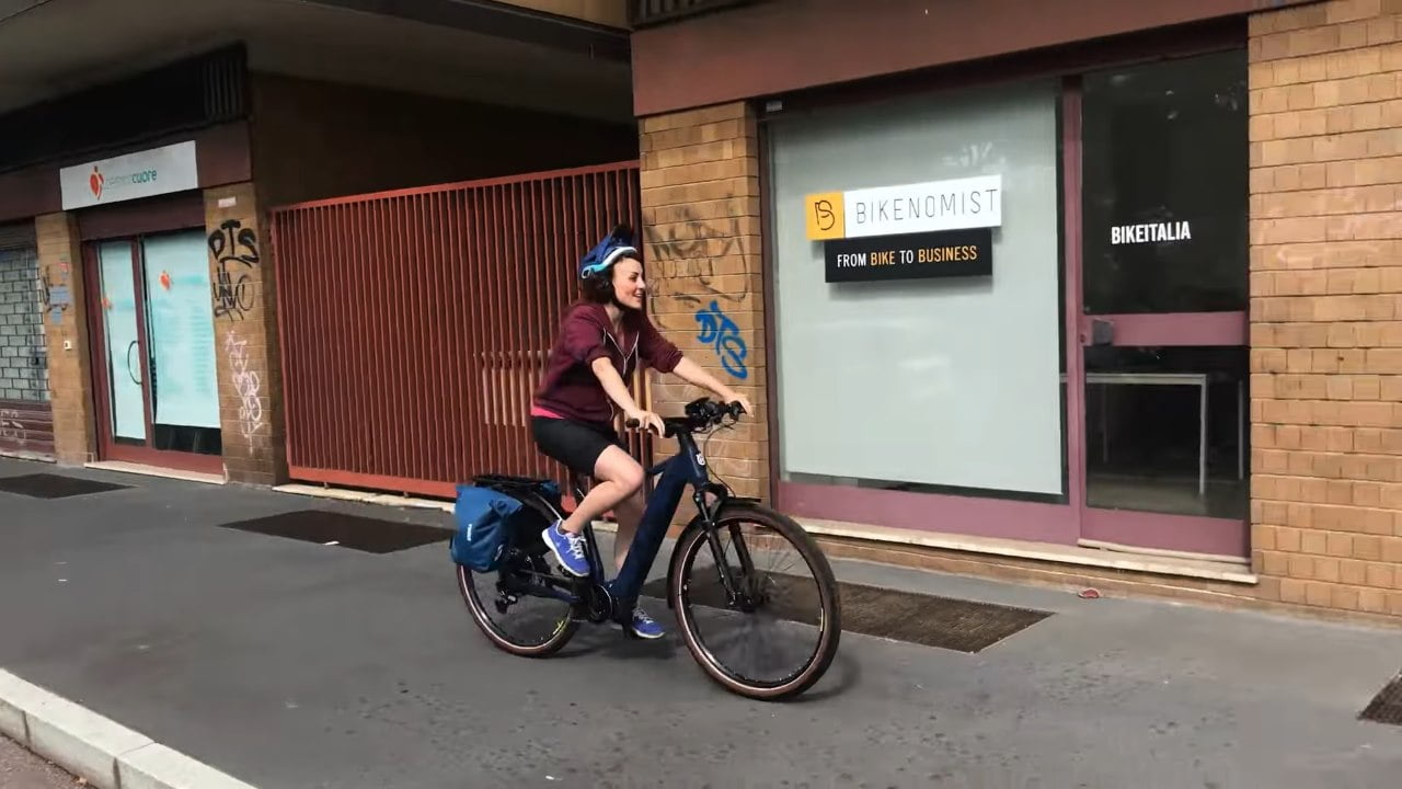 Husqvarna Grand Pather 5 - bike to work - in bici al lavoro